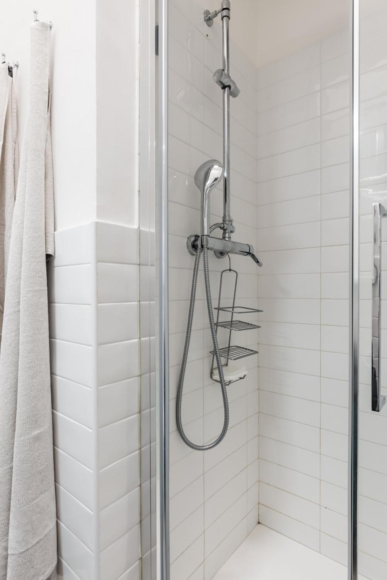 Acquario 5 Minuti, 1Br , Free A-C, Wifi & Netflix "City Center" By Tilo Генуя Экстерьер фото